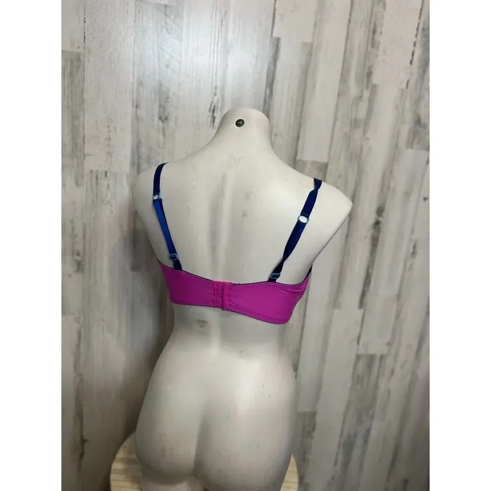 Pink bra - Picture 4 of 5